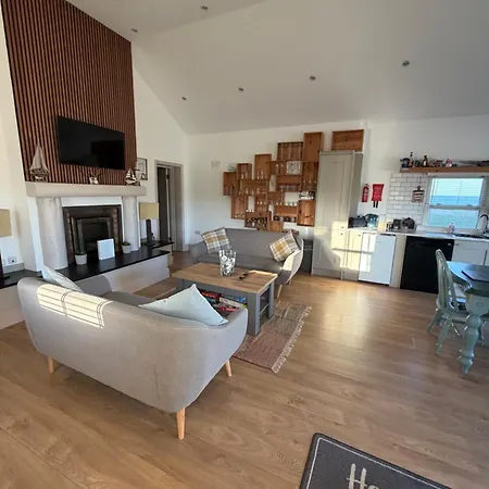 Beautiful Seaside Town Holiday home Wicklow